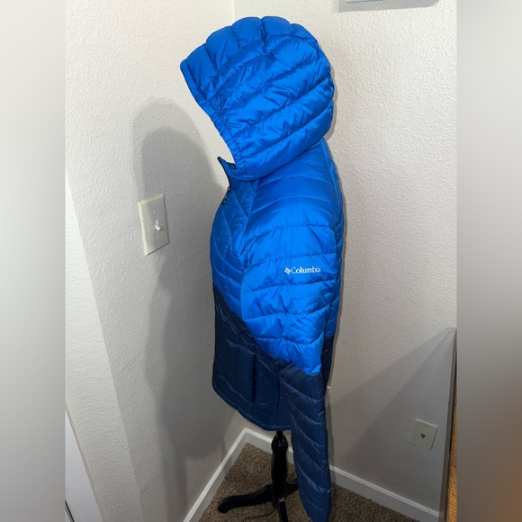 Columbia Kids' Two-Tone Blue Puffer Jacket- Kids 14/16 - Picture 7 of 10